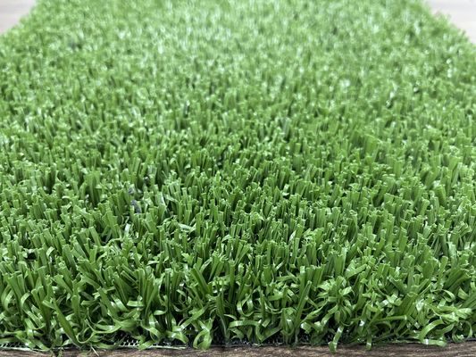 Sân bóng đá cọc ngắn Cỏ nhân tạo rộng 2,5 M rộng 20 X 20 15000D Màu xanh lá cây đậm